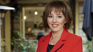 Манолова: Решението на съда за Кирил Петков е политическо