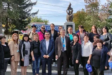 Карадайъ с ключово послание от площада на демокрацията