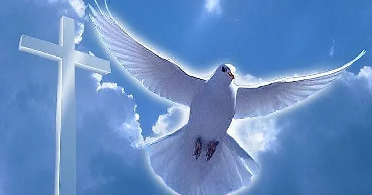 Днес е големият празник Духовден. Какво се прави и кой черпи