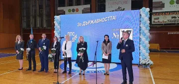 Ибрямов: Двама генерали поставиха демокрацията в ъгъла