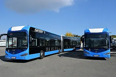 Представиха първите нови електрически автобуси на Бургас