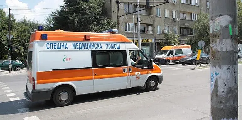 Почина жена с Ковид, върнали я от шест болници