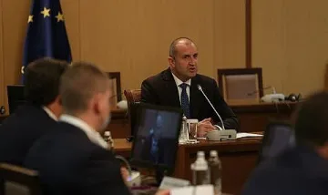 Радев каза големия проблем за тока у нас