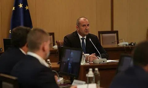 Радев каза големия проблем за тока у нас