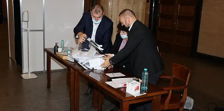 Съдиите пак не избраха членове на ВСС