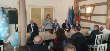 Искра Михайлова от Монтана: Вицепрезидентът се бори за каузи