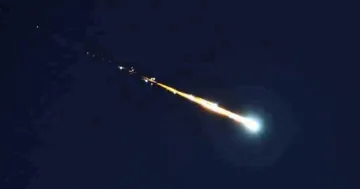 Метеорит падна върху възглавницата на спяща жена