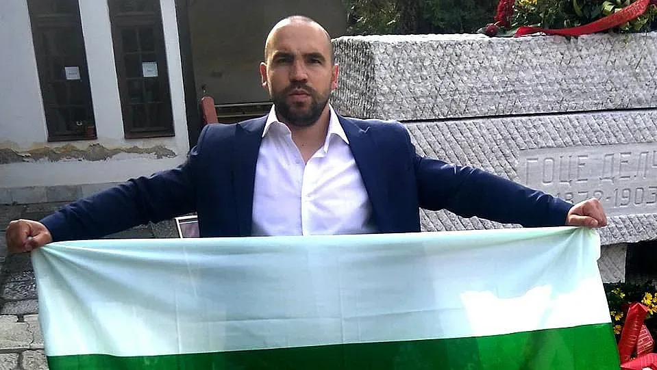 Сензационно! Какво правят българите в СР Македония