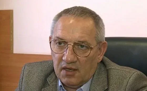 Спортният министър: След боя, сега ям луканка