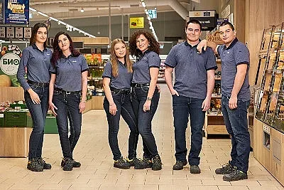 За първи път ученици изучават логистика в Lidl