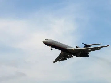 Паднал е самолет с 20 души на борда