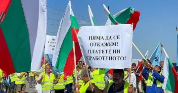 Пътни строители пак на протест, министърът ги кани на разговор