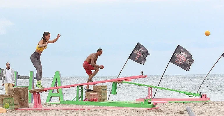 Нов обрат в "Игрите": Играч се жертва за противника