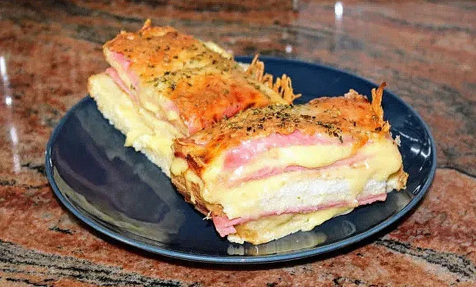 Баничка от филийки. Уникална закуска – бърза и вкусна