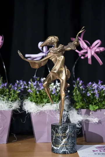 Спектакълът „Бомбето“ е победител на фестивала в Стара Загора