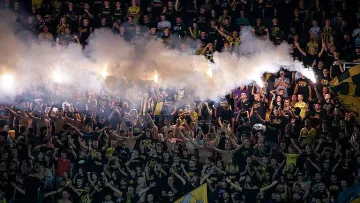 Ботевистите побесняха! Подгониха Зингаревич