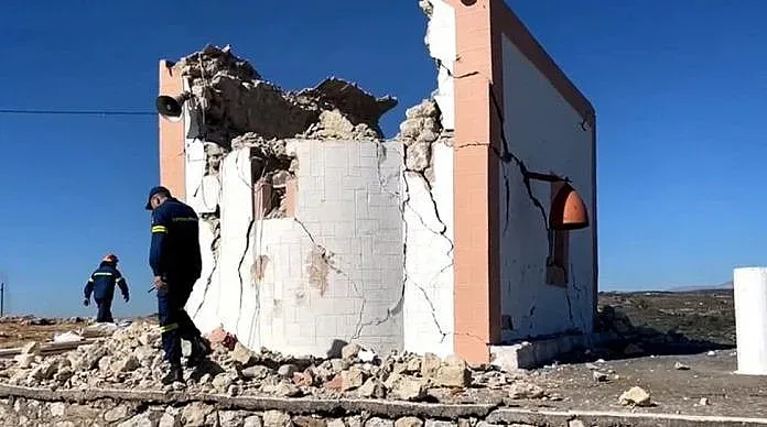 След труса: Извънредно положение на Крит