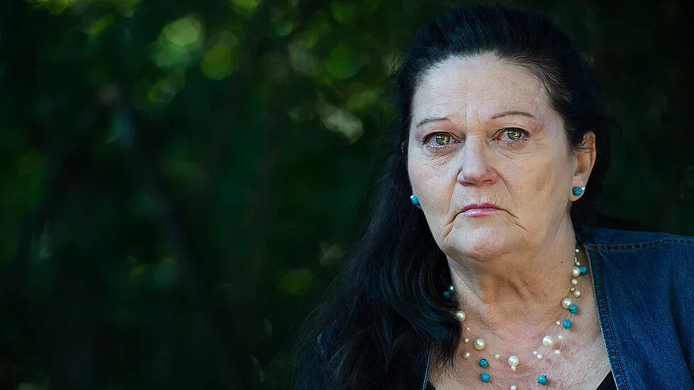 Бонка от "Пътят на честта" страда от два развода