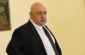 Кралев: Кандидатът ни за президент е всичко, което Радев не е