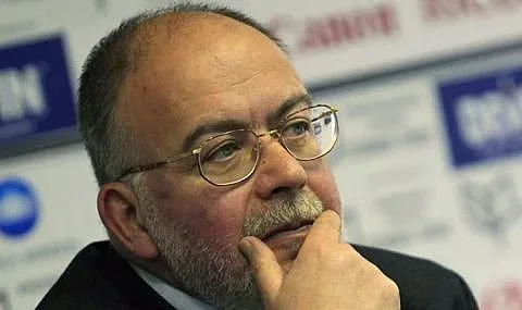 Кольо Колев: Петков и Василев са лепило за партиите