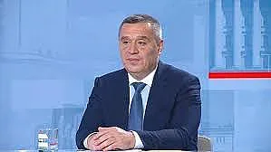Министър Тахов обяви къде ще е първият от „Магазини за хората“