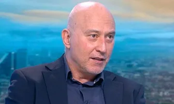 Пълен локдаун? Математик каза датата