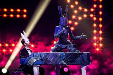 Под коя маска се крие Мария Игнатова