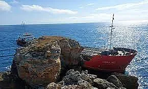Защо заседна кораб край Яйлата - моряците пияни или заспали