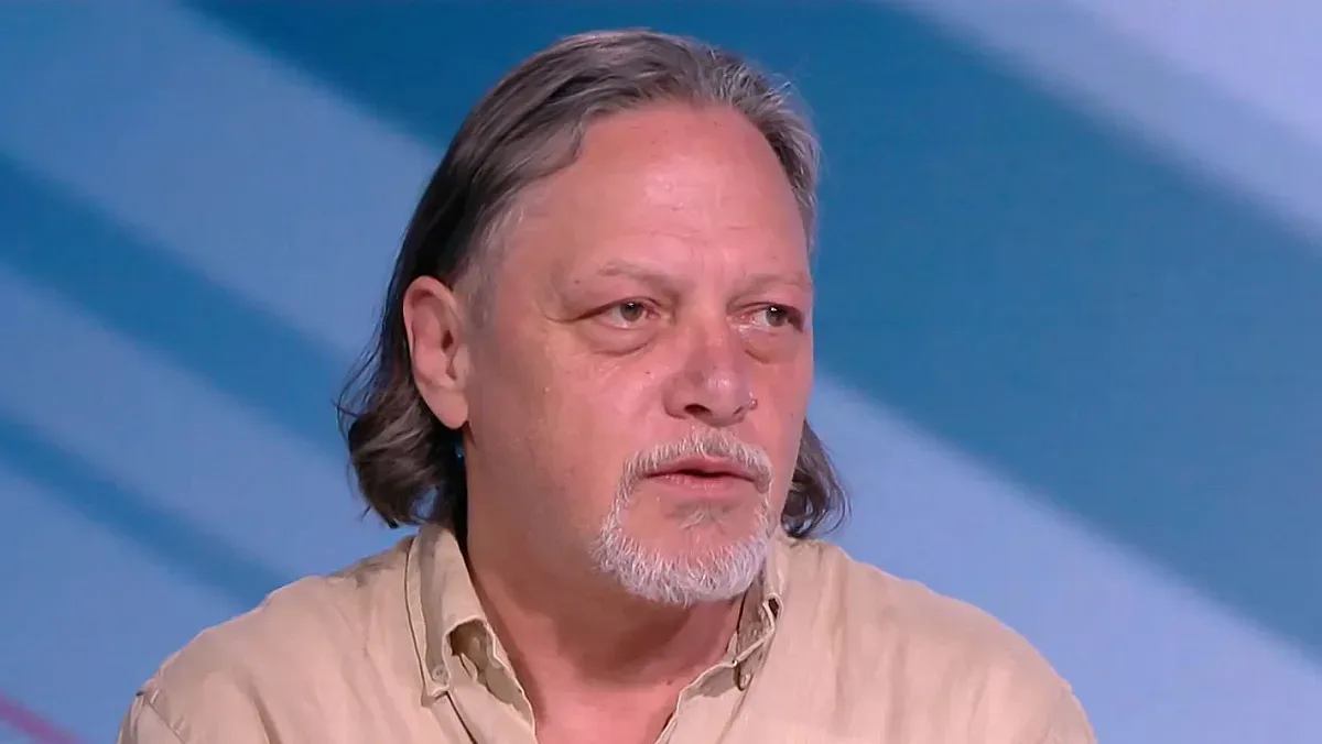 Алгафари съсипа Кирил Петков за "Барбароса" и други излагации