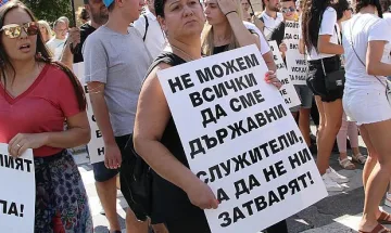 Хотелиери и ресторантьори не искат политиците да ги яхат