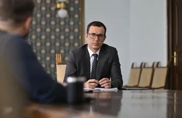 Скандал! Терзиев поряза мнозинството в СОС за новия бюджет на София