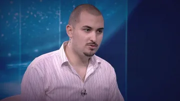 Драма: Майка моли през сълзи за сърце за сина си