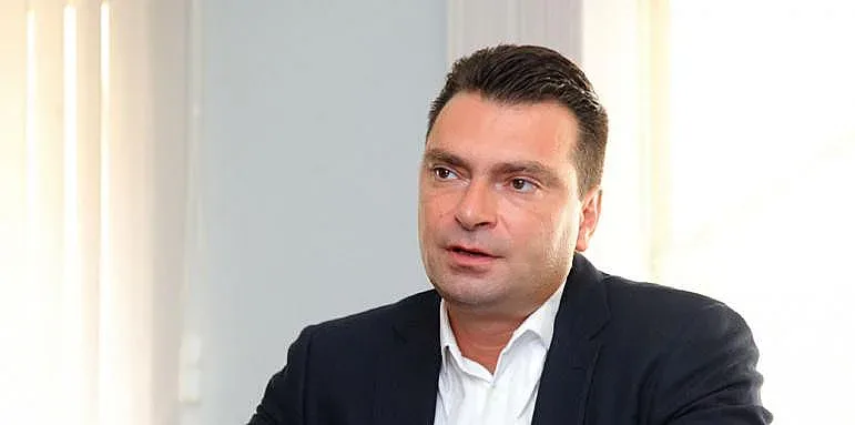 Паргов: Има нужда от редовен кабинет поне за зимата