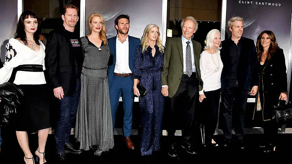 Мъжкото момче на Холивуд мачо и на 95