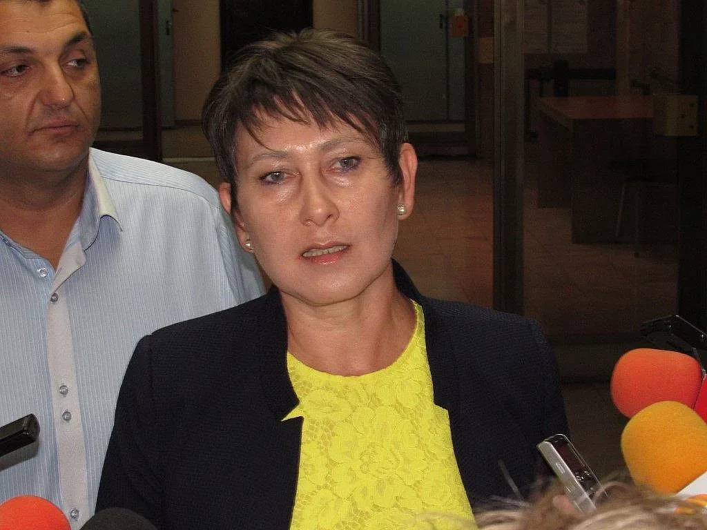 Даниела Везиева: Ще продължим политиката на промяната