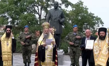 Митрополит Николай с три парливи въпроса съм политиците