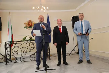 Община Златица удостои проф. дтн инж. Цоло Вутов със званието „Почетен гражданин“