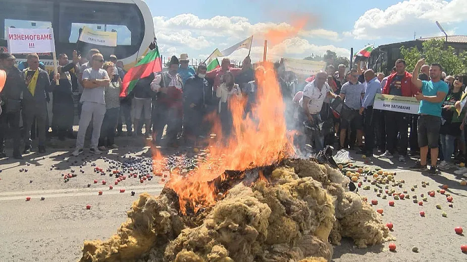 ГЕРБ поведе протестите. Иска 70 млн. за земеделците