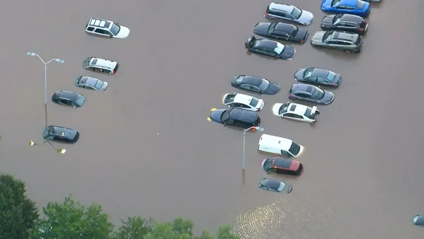 Айда потопи Ню Йорк: Стихията отне 14 живота