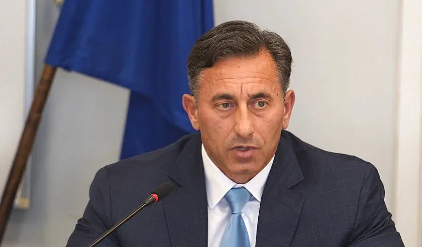 Шефът на НАП с разкритие за зидаро-мазачите и шпакловките