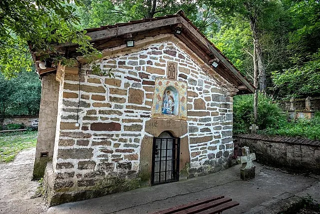 Тайните на манастира във "Фермата" 7