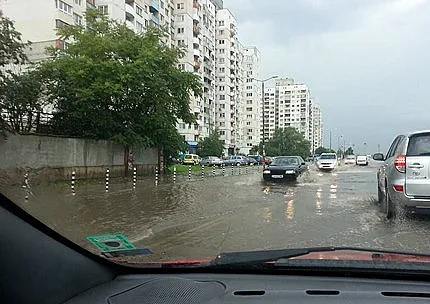 Внимание! Опасни порои утре