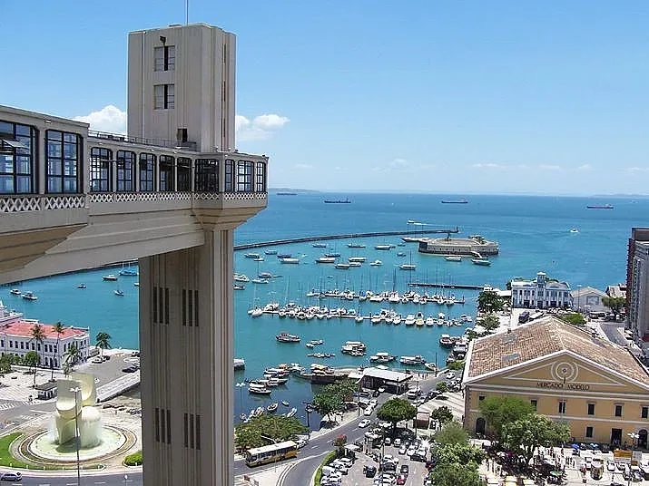 Bitcoin става национална валута. Тревога в тази страна