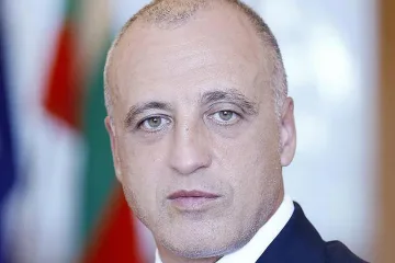 Шефът на НСО на отчет пред депутатите. Чия охрана пада?