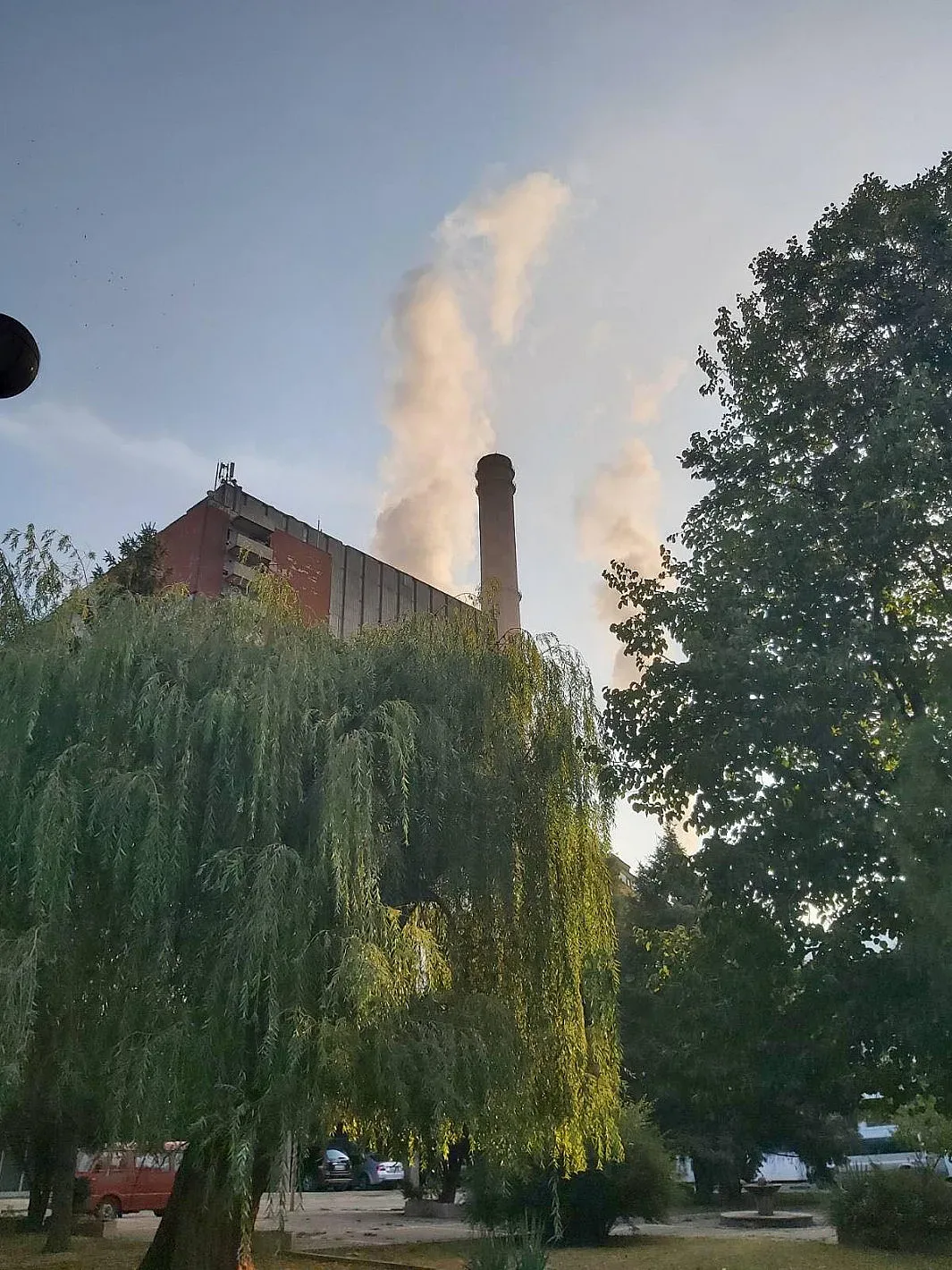 Кой ще плаща високите сметки за тока