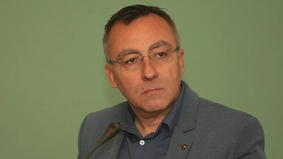 Кога и как ще затварят училищата?