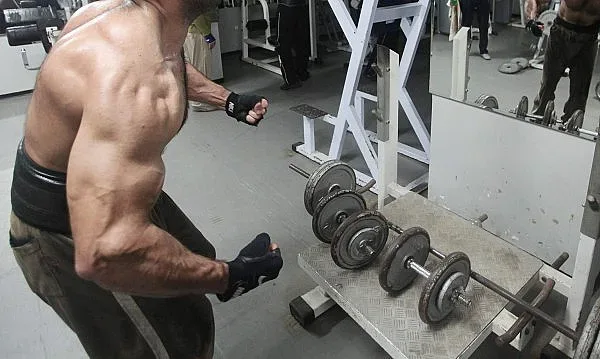 Батки и шматки: 10 неща, които не трябва да правиш в Бургас