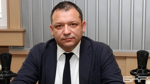 Експерт предупреди за рисковете от война за България