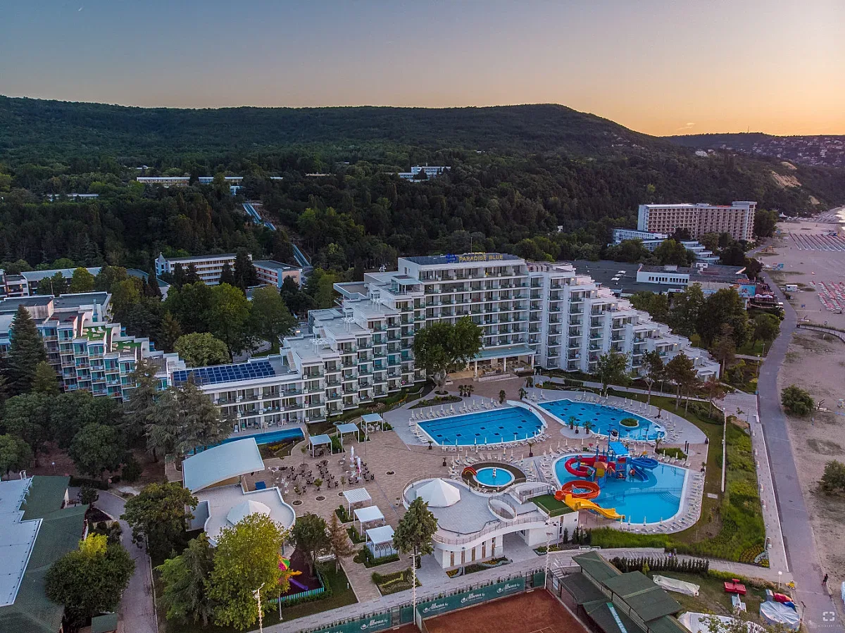 Само за българи! 20 % отстъпка в Албена и бонус ваксина