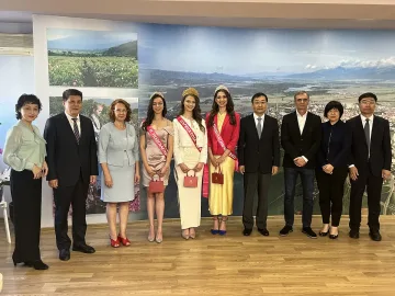 Делегация от Китай на посещение в Казанлък